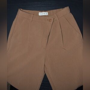 Abercrombie & Fitch Assymebtrical Sloan Pant